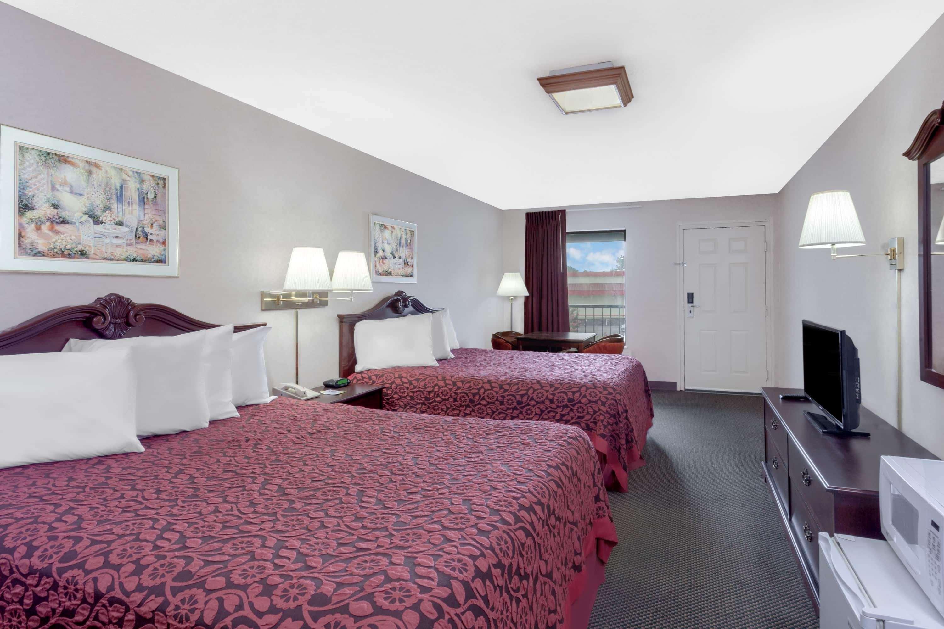 Days Inn By Wyndham Morristown Exteriör bild