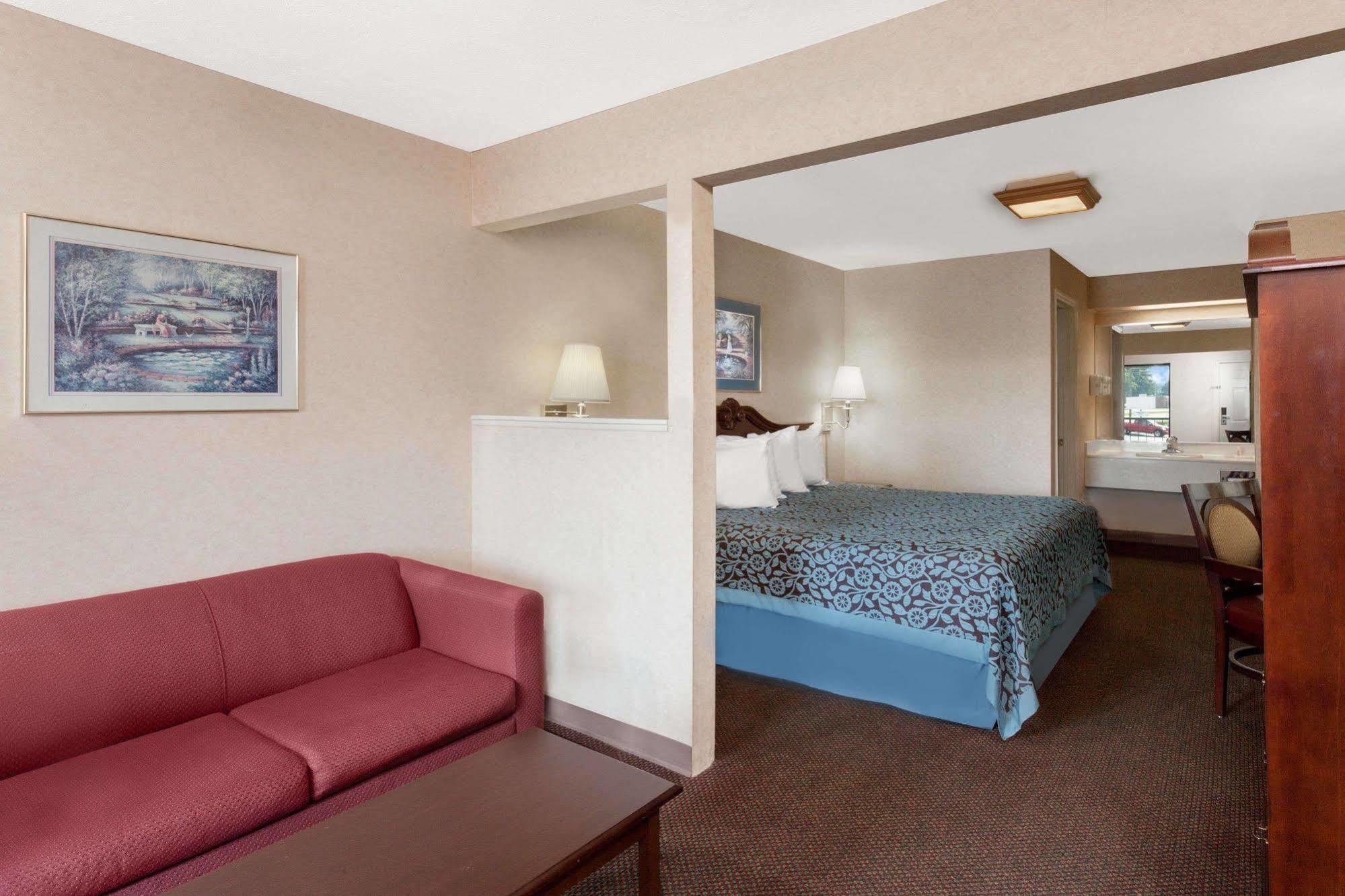 Days Inn By Wyndham Morristown Exteriör bild